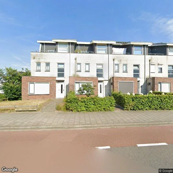 Straatbeeld van Nieuweweg 130, 3905LR Veenendaal