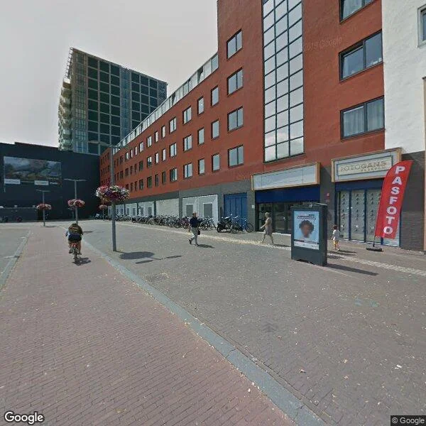 Straatbeeld van Nieuweweg 83B, 2132CM Hoofddorp