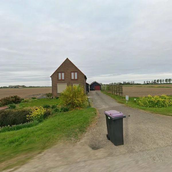 Straatbeeld van Nieuwlandseweg 1, 3216LJ Abbenbroek