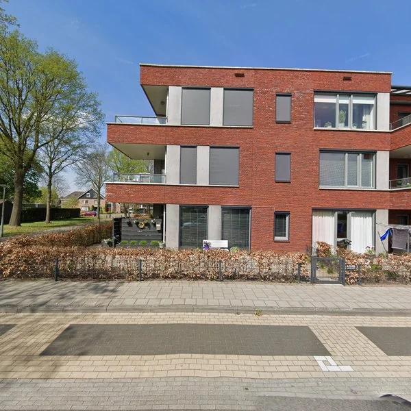 Straatbeeld van Nieuwlandsweg 10, 8091HN Wezep
