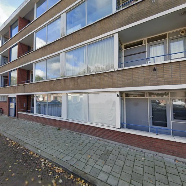 Straatbeeld van Nieuwstraat 182, 2266AH Leidschendam