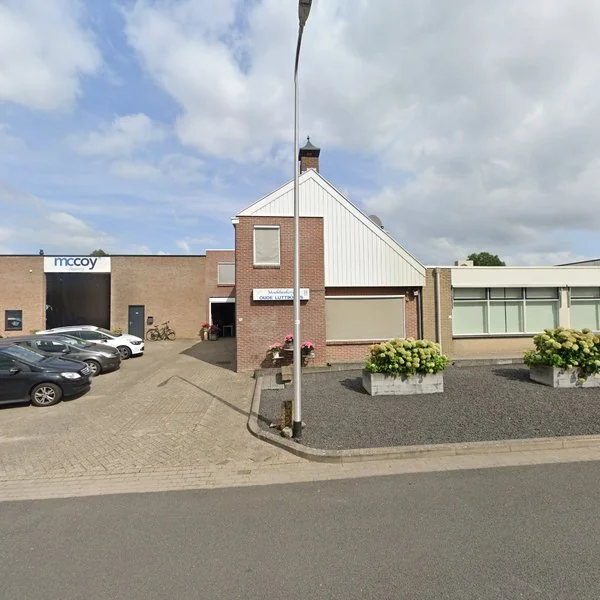 Straatbeeld van Nijverheidsstraat 79, 7575BH Oldenzaal
