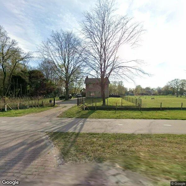 Straatbeeld van Nistelrodeseweg 24, 5384PN Heesch