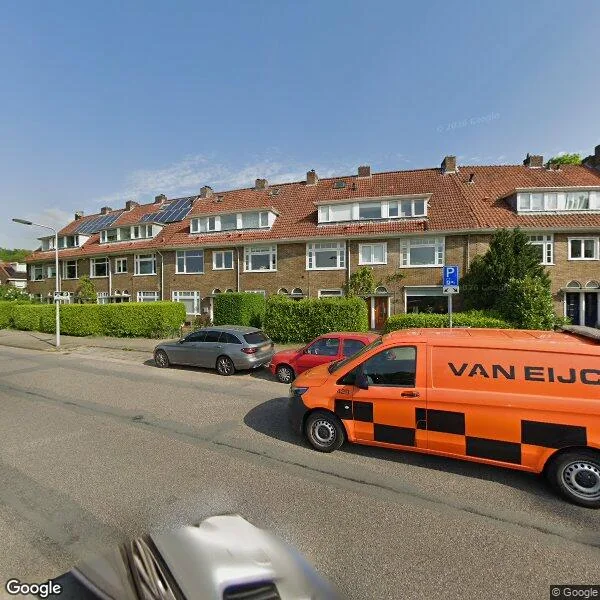 Straatbeeld van Noordelijke Parallelweg 135, 6813DC Arnhem