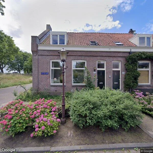 Straatbeeld van Noorder IJdijk 105, 1023NT Amsterdam