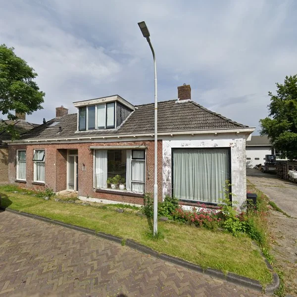 Straatbeeld van Noordereind 4, 8823SN Lollum