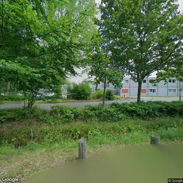 Straatbeeld van Nuenenseweg 1-83, 5631KB Eindhoven