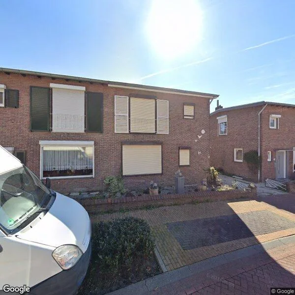 Straatbeeld van Nullanderstraat 87, 6461GC Kerkrade