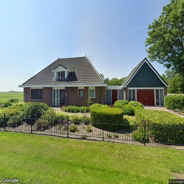Straatbeeld van Nummer 10, 8528DT Dijken