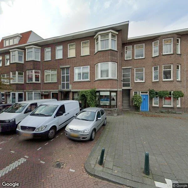 Straatbeeld van Nunspeetlaan 143, 2573HD Den Haag