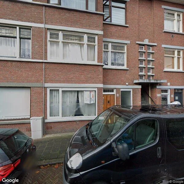 Straatbeeld van Nunspeetlaan 243, 2573GB Den Haag