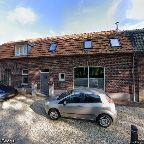 Straatbeeld van Oeveren 26, 6067BH Linne