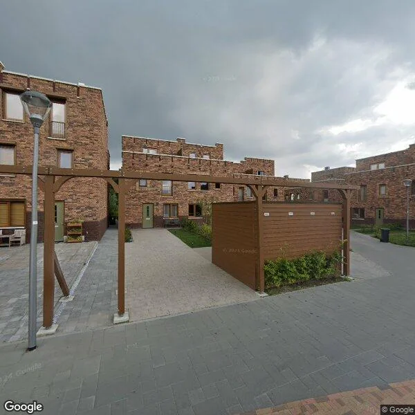 Straatbeeld van Oeverhuyze 11, 5221PS Den Bosch