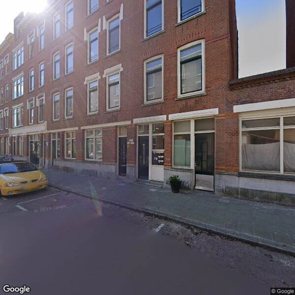 Straatbeeld van Oeverstraat 9, 3071VH Rotterdam