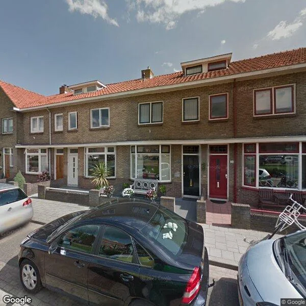 Straatbeeld van Okmastraat 14, 8266DB Kampen