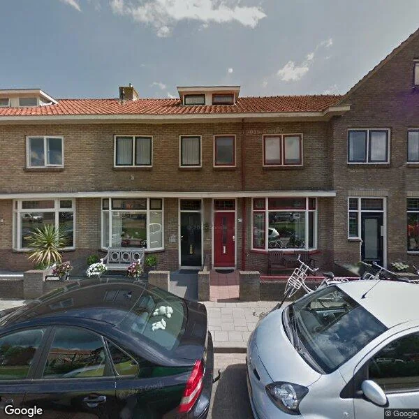 Straatbeeld van Okmastraat 16, 8266DB Kampen