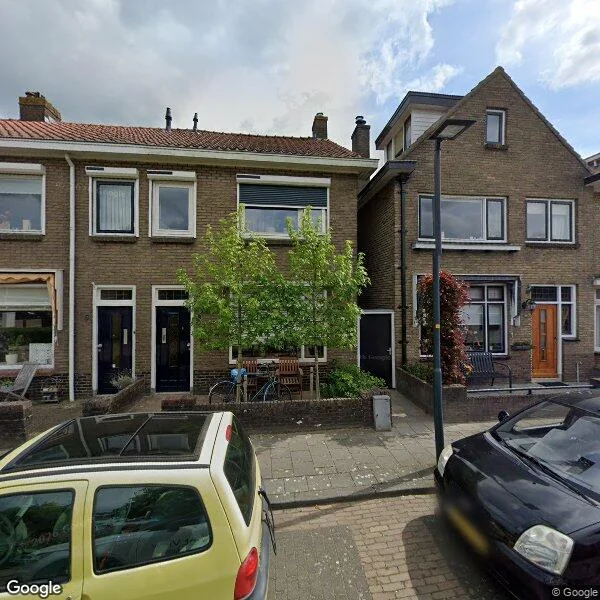 Straatbeeld van Okmastraat 8, 8266DB Kampen