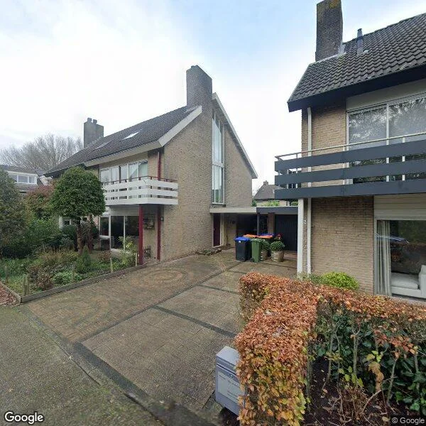 Straatbeeld van Olivier van Noortlaan 11, 3603GL Maarssen
