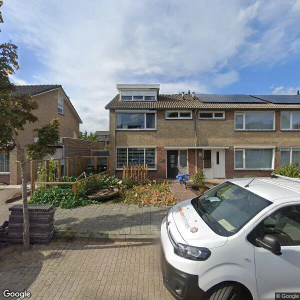 Straatbeeld van Olivier van Noortstraat 24, 5684EB Best