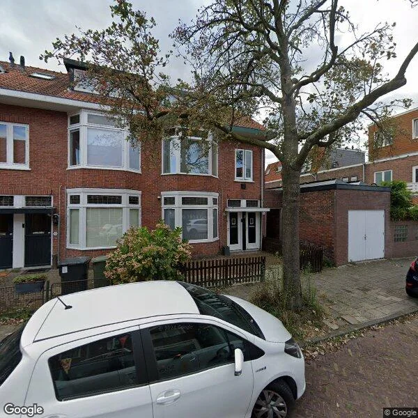 Straatbeeld van Olmenstraat 2-ZW, 2023RP Haarlem