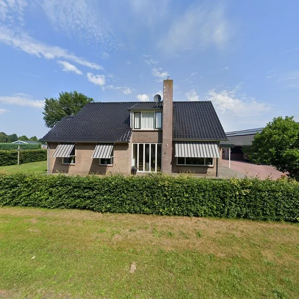 Straatbeeld van Ommerweg 23, 7797RD Rheezerveen