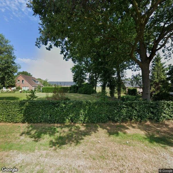 Straatbeeld van Ommerweg 47a, 7797RC Rheezerveen