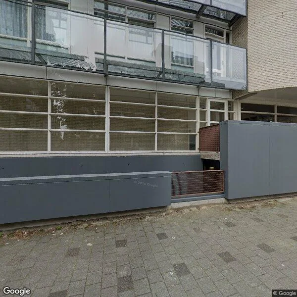 Straatbeeld van Omval 67, 1096AA Amsterdam