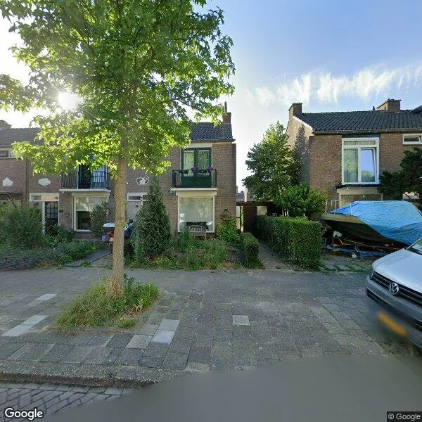 Straatbeeld van Onrust 12, 3331GN Zwijndrecht