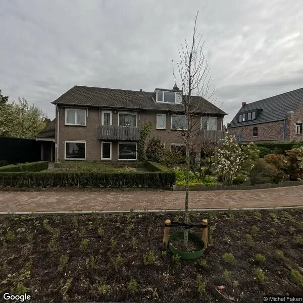Straatbeeld van Onze Lieve Vrouwedijk 8, 5581BP Waalre