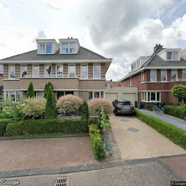 Straatbeeld van Ooievaarlaan 23, 2106DC Heemstede