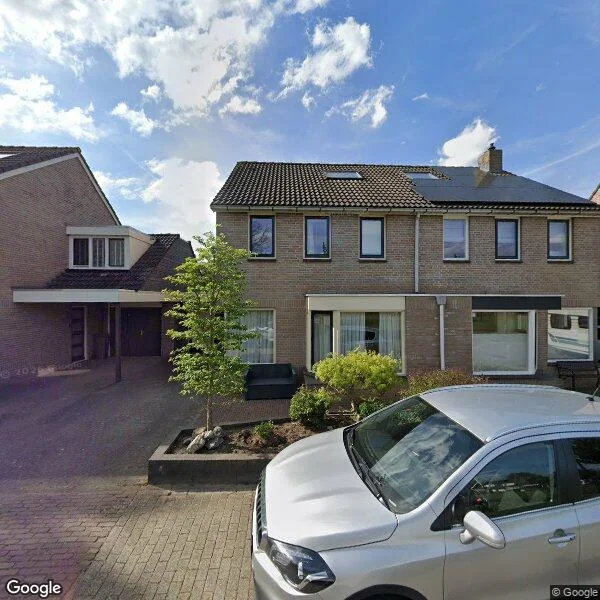 Straatbeeld van Ooievaarshorst 75, 5361TV Grave