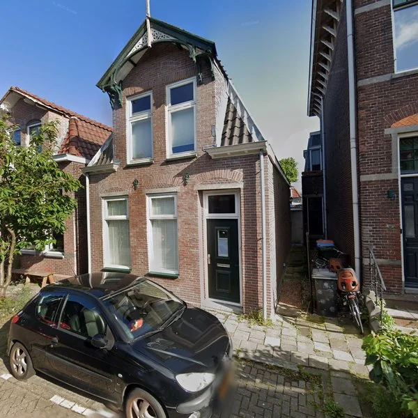 Straatbeeld van Ooievaarstraat 68, 1506XN Zaandam