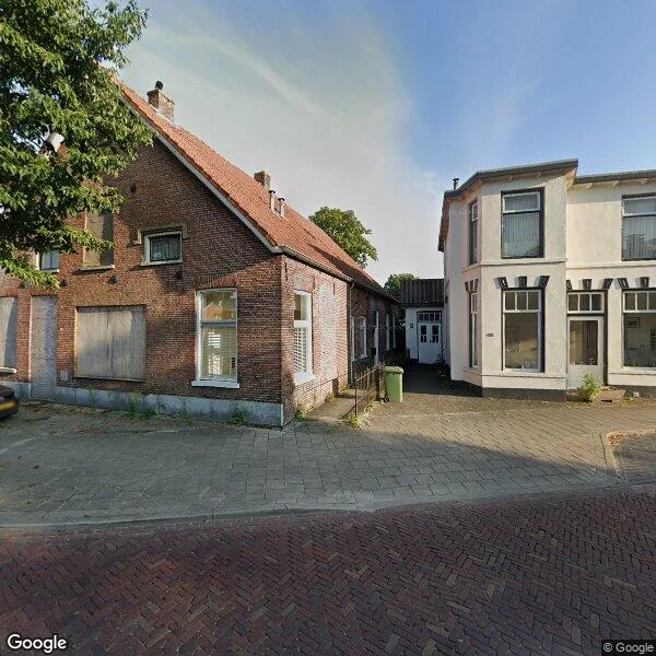 Straatbeeld van Oosteinde 102, 7671AB Vriezenveen