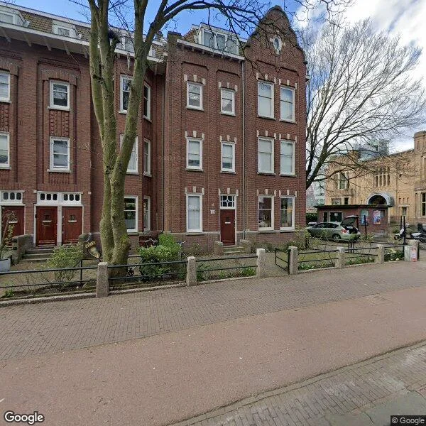 Straatbeeld van Oostelijke Handelskade 16, 1019BM Amsterdam