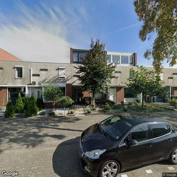 Straatbeeld van Oosterbeekstraat 96, 5045TL Tilburg