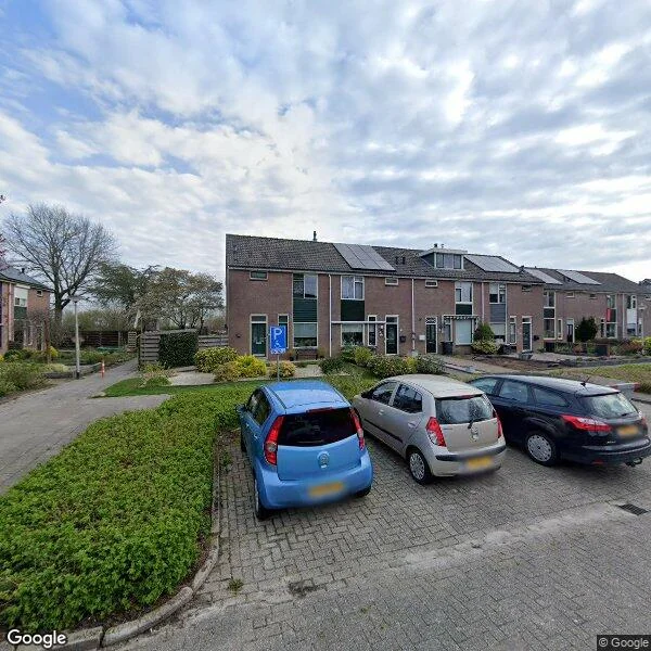 Straatbeeld van Oostercluft 316, 8332DN Steenwijk