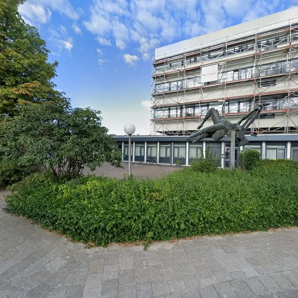 Straatbeeld van Oostergoweg 10t-17, 8932PG Leeuwarden