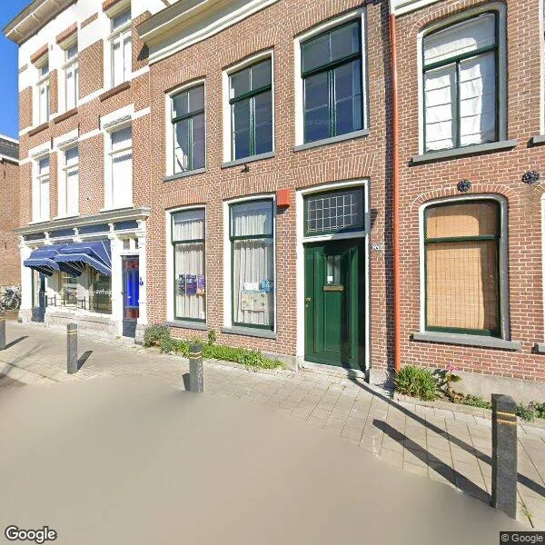 Straatbeeld van Oostergrachtswal 27, 8921AA Leeuwarden