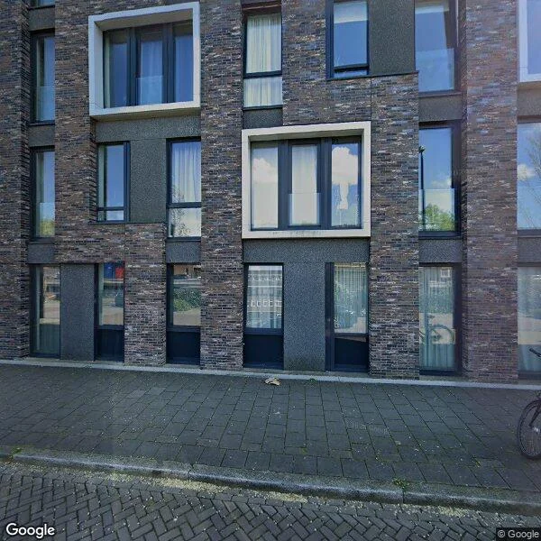 Straatbeeld van Oosterhamrikkade 5a, 9713KA Groningen