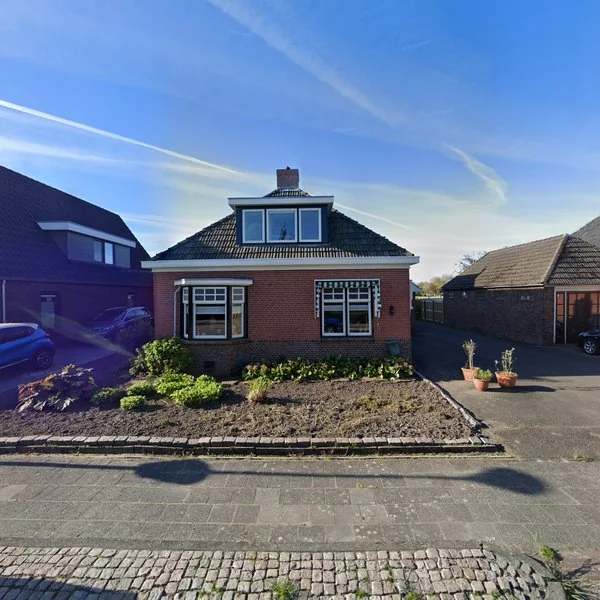 Straatbeeld van Oosterseweg 5, 9785AD Zuidwolde