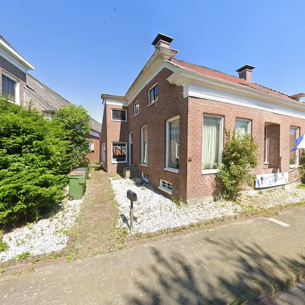 Straatbeeld van Oosterstraat 16, 9679KM Scheemda