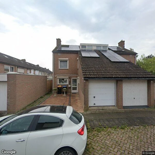 Straatbeeld van Oosterstraat 56, 4671BZ Dinteloord