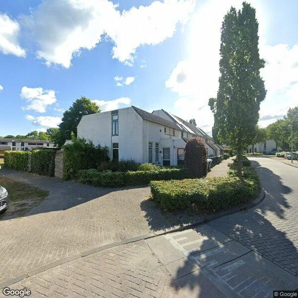 Straatbeeld van Oostgriend 72, 1356HE Almere