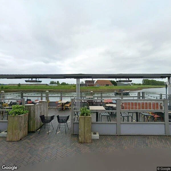 Straatbeeld van Oosthavendijk 1, 4301RG Zierikzee