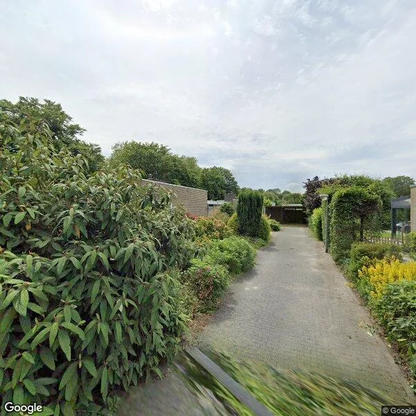 Straatbeeld van Oostrandpark 48, 8212AR Lelystad
