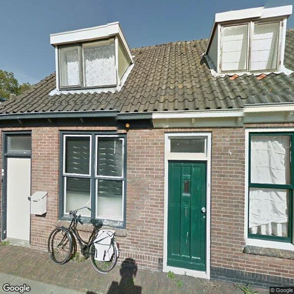 Straatbeeld van Ooststraat 1, 1781KW Den Helder