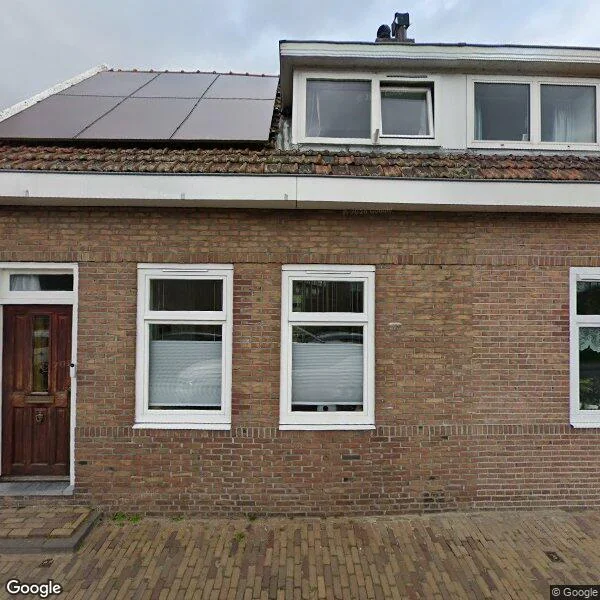 Straatbeeld van Oostzanerdijk 44, 1035RE Amsterdam