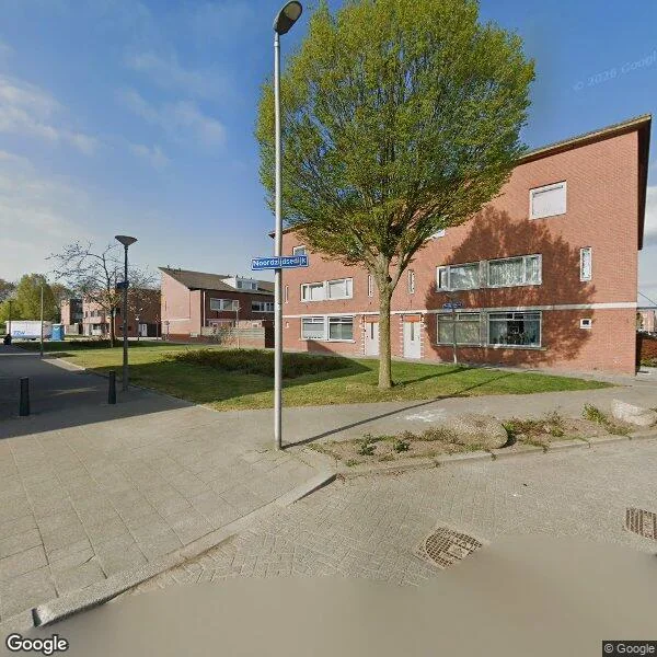 Straatbeeld van Oostzijdsepad 12, 3194TC Hoogvliet Rotterdam