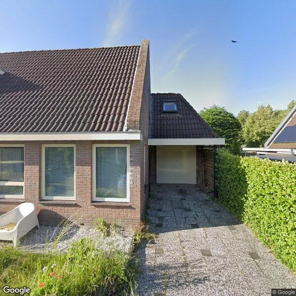 Straatbeeld van Op 'e Terp 4, 9057RG Jelsum