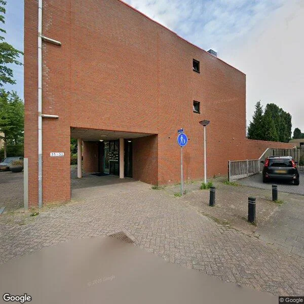 Straatbeeld van Opera 42, 3335EG Zwijndrecht